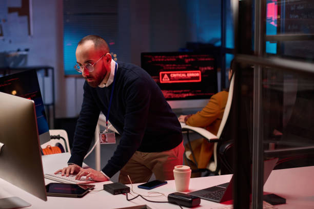 istock IT Department in Emergency 2165829830