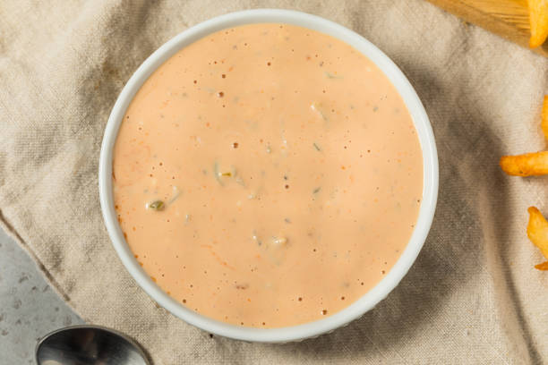 Spicy Homemade Burger Sauce with Pickle