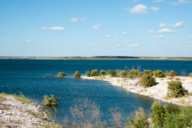 View of Amistad National Recreation Park,  showing the area and the diverse water and heat conditions.