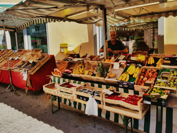 On July 25th 2023, a street kiosk that offers fruits on the streets of Munich city center