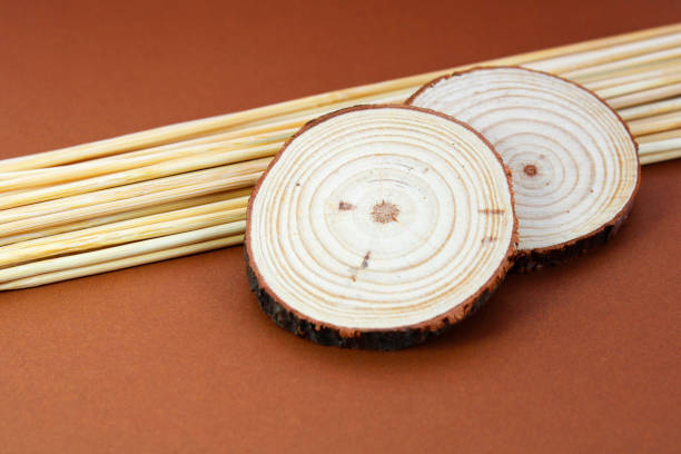 Wood, raw material for handicrafts