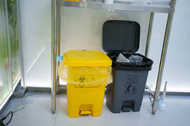 istock Waste medical supplies storage bin 2166260790