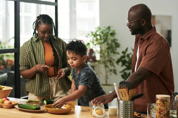 istock Young couple and boy having breakfast 2166304998