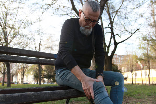 istock A senior man injured his leg 2166429672