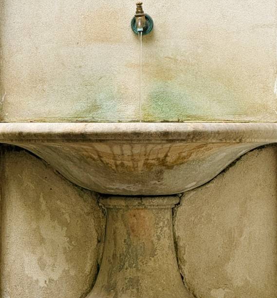 Small well at a house wall