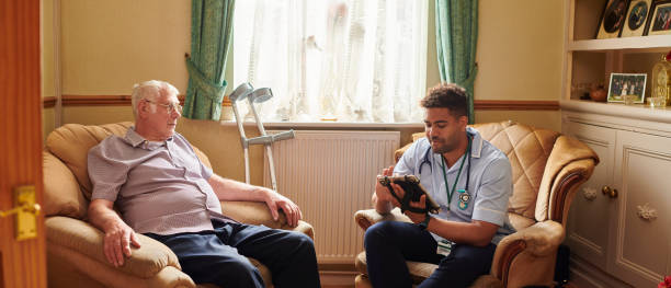 istock care nurse house call 2166489982