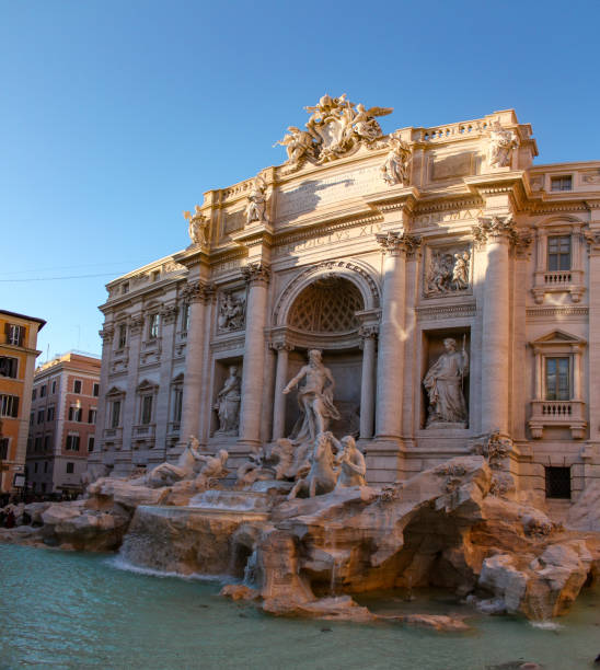 istock Rome City - Fontana de Trevi 2166506394