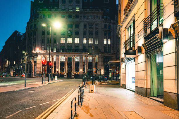 istock Night scene at financial district in London 2166510593