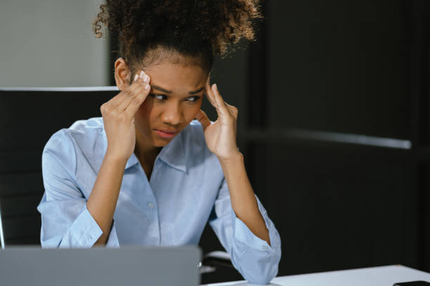 istock Business woman are under stress from working for poor work, failed work. 2166614364