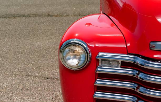 istock 1954 Truck 2166671895