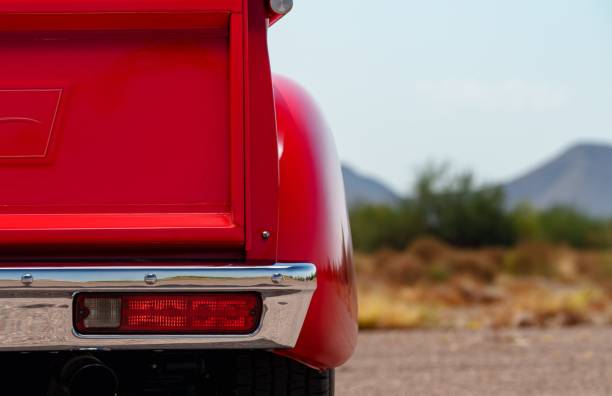 istock 1954 Truck 2166671903