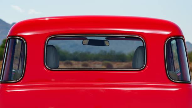 istock 1954 Truck 2166671913