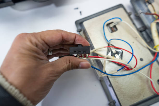 istock Electric Sandwich Maker Open for Maintenance 2166770594