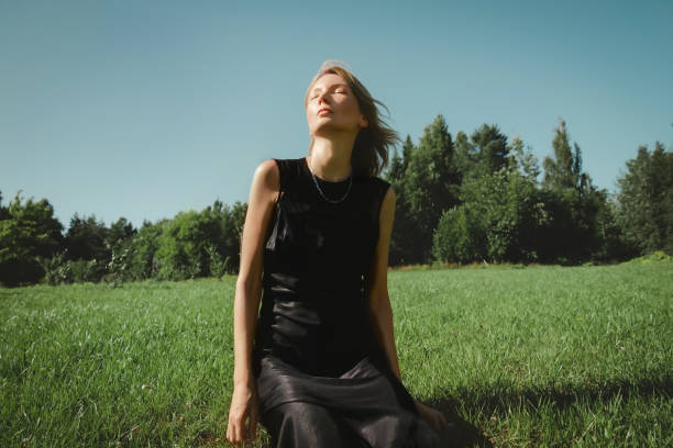 Woman portrait in nature.