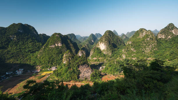 istock Linyangping Tiankeng, Xingyi, Wanfeng, Guizhou 2166808227