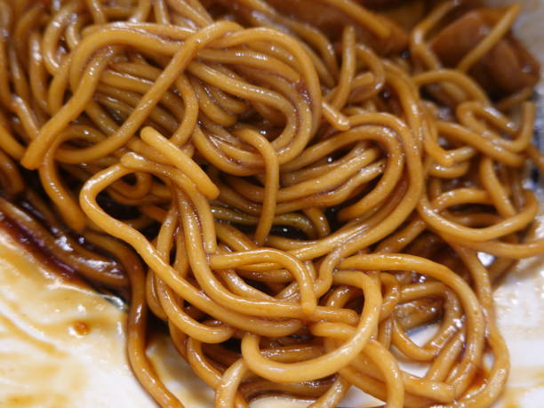 istock Shanghaiese noodle 2166825172