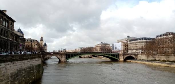 istock A view of the Seine 2166887406