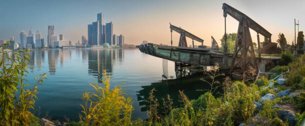 istock Detroit, Michigan - Birds at Dawn 2166950844