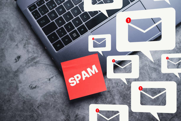 istock New email notification hologram with SPAM word on adhesive note. 2167005386