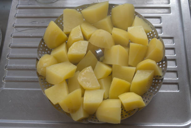 steamed potato wedges