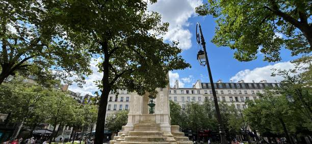 istock Fountain of the Innocents 2167073679
