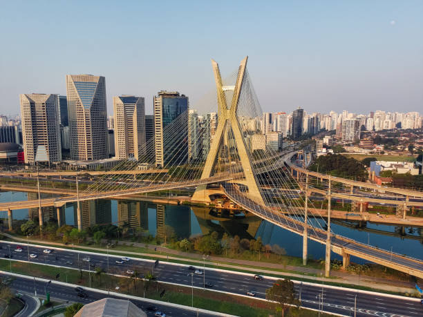 istock Marginal Pinheiros and the famous cable-stayed bridge. 2167219209