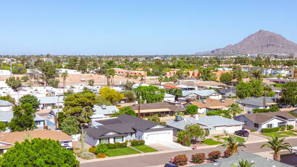 istock Middle Class Homes in Arizona 2167219397