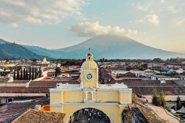 The old historic town is famous for its colorful houses and stunning architecture. Especially from above with the drone, you get spectacular views from the houses and the surrounding vulcanos.