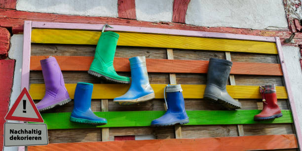Symbolic Recycling Upcycling