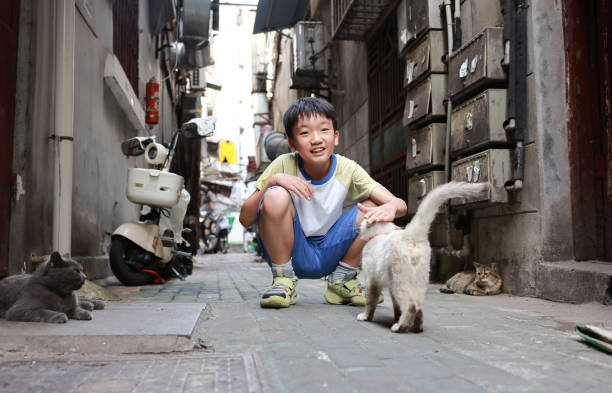 Cute asia children in the hutong