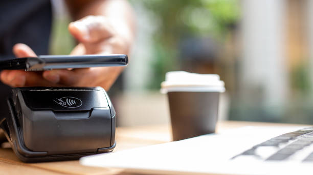istock Contactless Credit Card Payment: Fast and Secure Transactions 2167468768