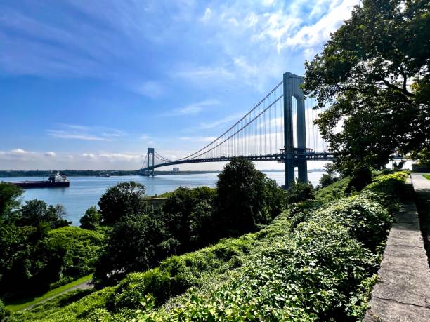 istock Staten Island parkland 2167545869