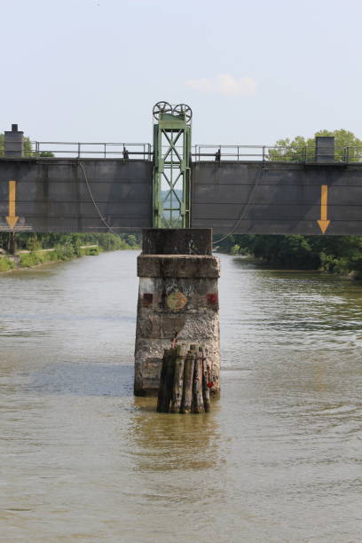 istock Open Flood Gates on the Erie Canal 2167569328