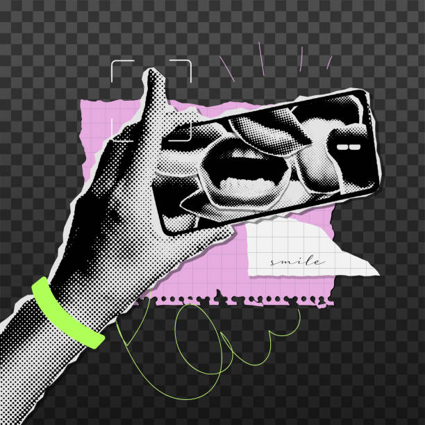 výstřední polotónová koláž s rukou držící telefon s mnoha ústy na obrazovce. koncept sociálních médií s vytrhanými papírovými prvky a čmáranicemi. vektorové ilustrace - selfie stock ilustrace