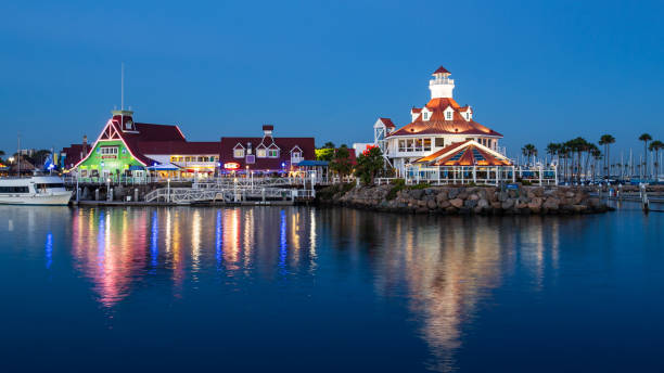 The glowing shopping center and restaurants of the Shoreline Village reflect stunningly across the pacific waters of the Long Beach Shoreline Marina.  From the iconic lighthouse-themed restaurant the various pubs and ice cream spots, this marina is an essential stop for family fun when travelling the SoCal coast.