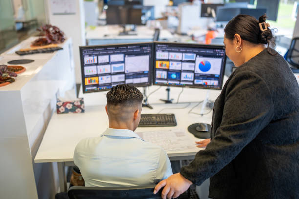 istock Mentor and Mentee in the Corporate World 2167817642