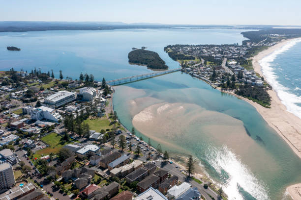 istock The Entrance on Tuggerah Lakes. 2167851977