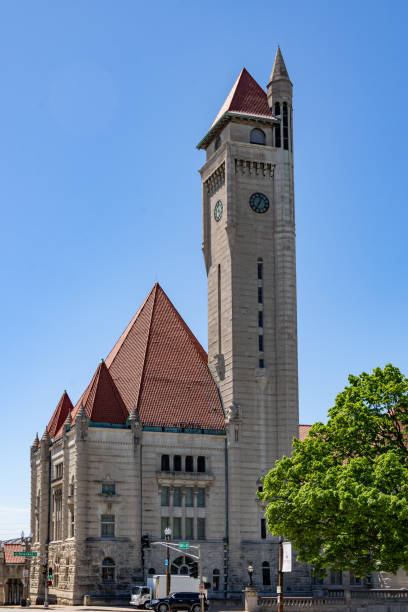 istock Dowtown of Saint Louis 2168075949