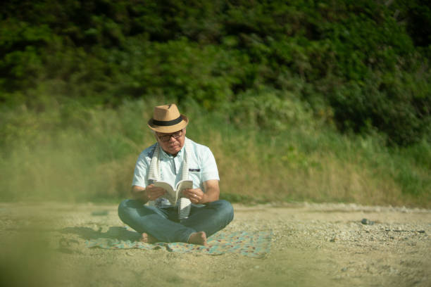 Photographing Asian senior men retired from work enjoying their hobbies.