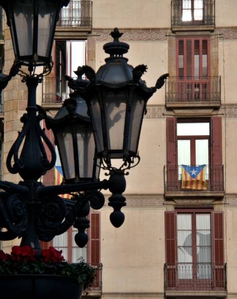 Views of Barcelona's Gothic corridor