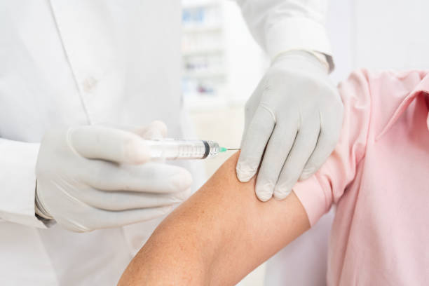 istock vaccine at Pharmacy 2168612970