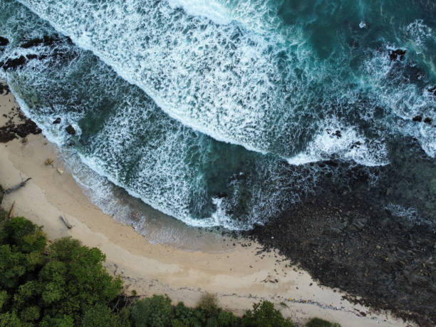 istock Waves breaking in Koh Kradan 2169027355