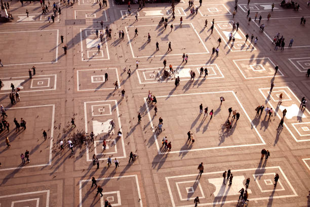 Milan cathedral plaza