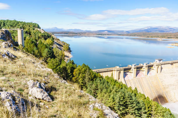 istock Dam on Embalse de Aguilar de Campoo, Spain. 2169069258