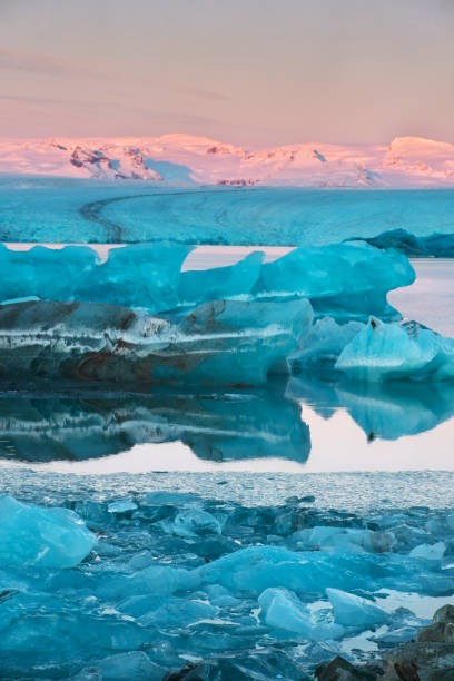 istock iceland_southcoast454 2169202613