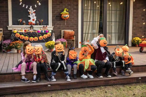 istock Halloween party at home 2169268331