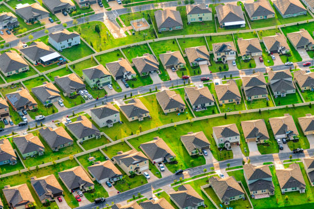 istock Suburban Tampa Florida Subdivision 2169337677
