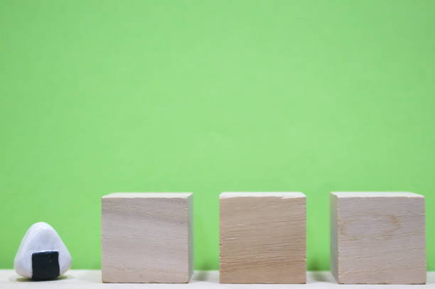 I took a photo of a simple character material (3 characters) and a rice ball.