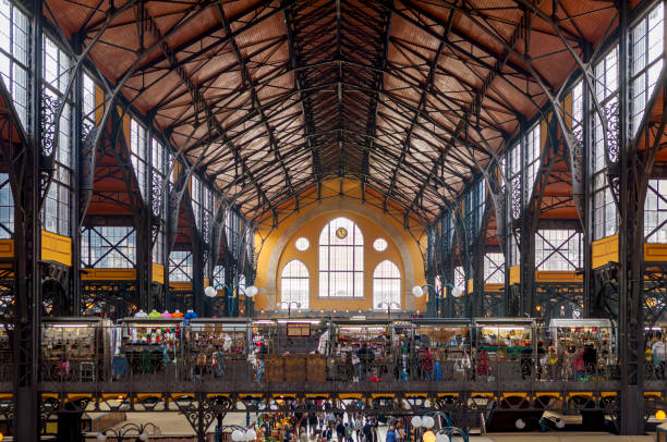 istock Market hall in Budapest with stalls and ceiling construction with metal struts 2169390555