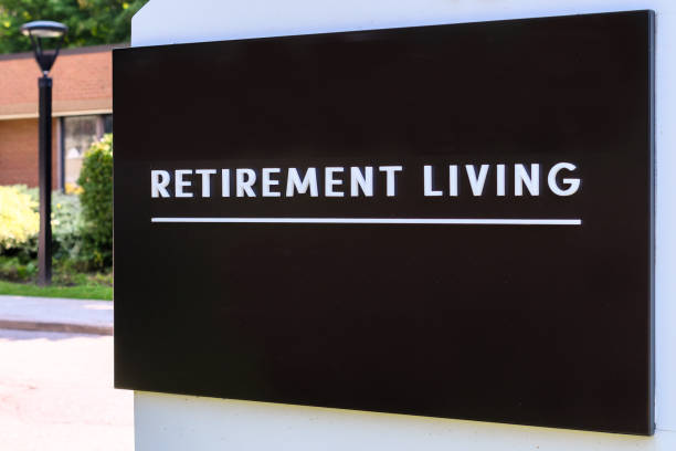 istock Retirement Living Sign 2169391308